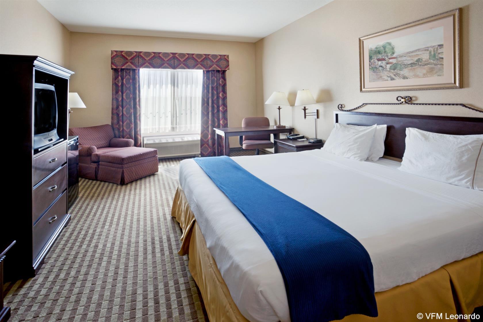 Holiday Inn Express Hotel & Suites Marina By Ihg Экстерьер фото