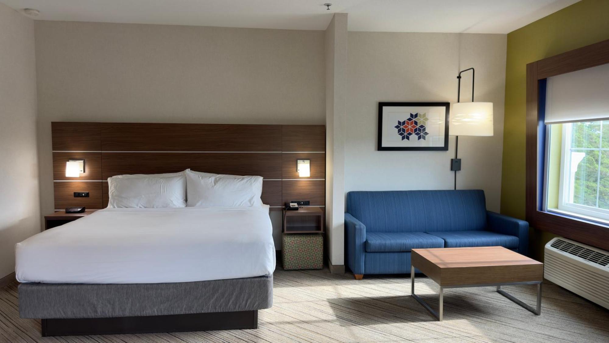 Holiday Inn Express Hotel & Suites Marina By Ihg Экстерьер фото