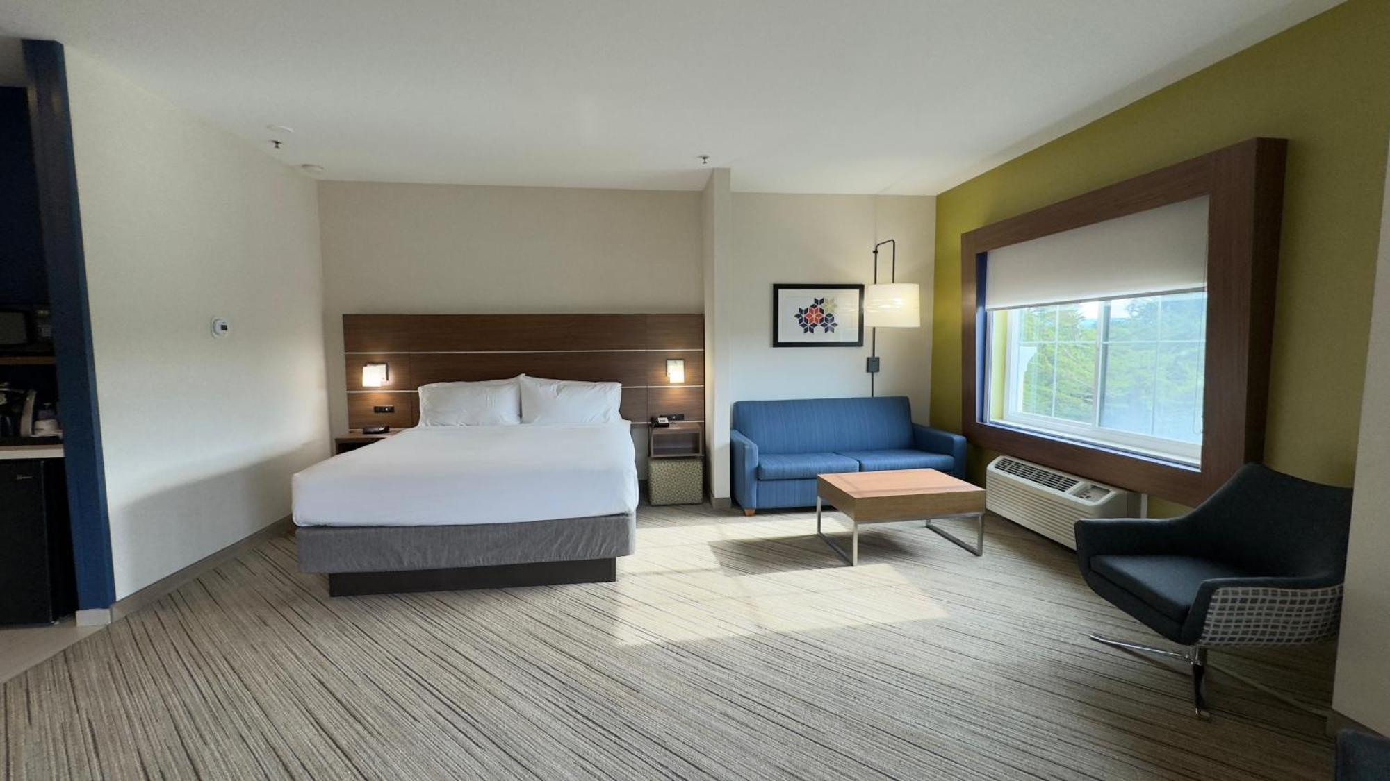 Holiday Inn Express Hotel & Suites Marina By Ihg Экстерьер фото